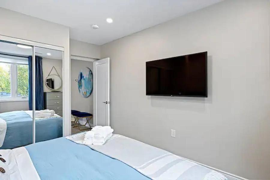 Casa Hotels Торонто Екстериор снимка